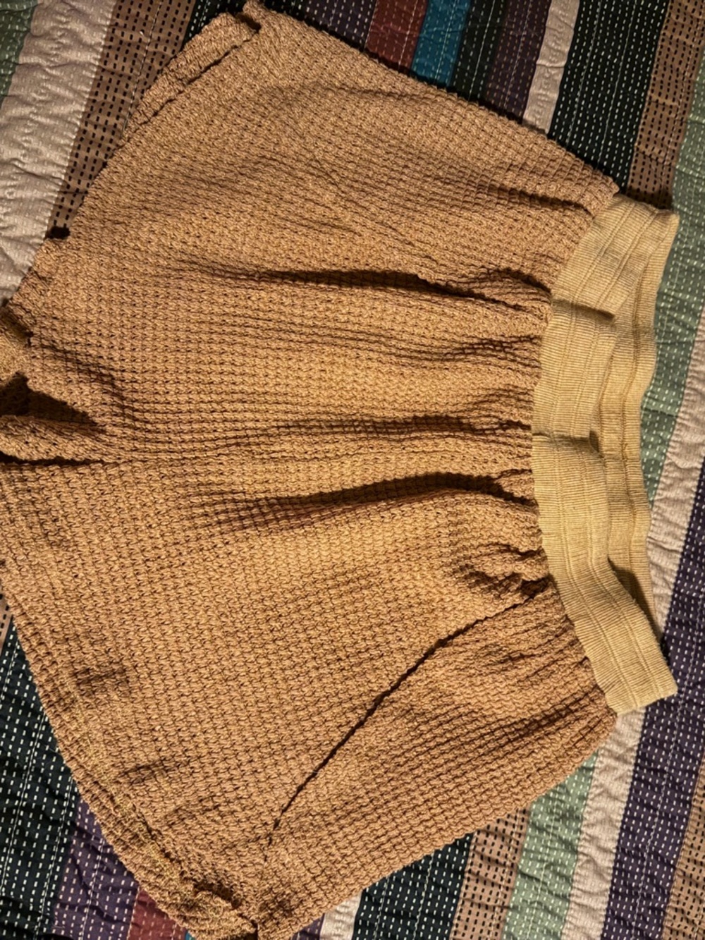 Listicle Textured Circle Skirt in Tan